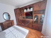 De închiriat apartament cu 3 camere, în zona Decebal 