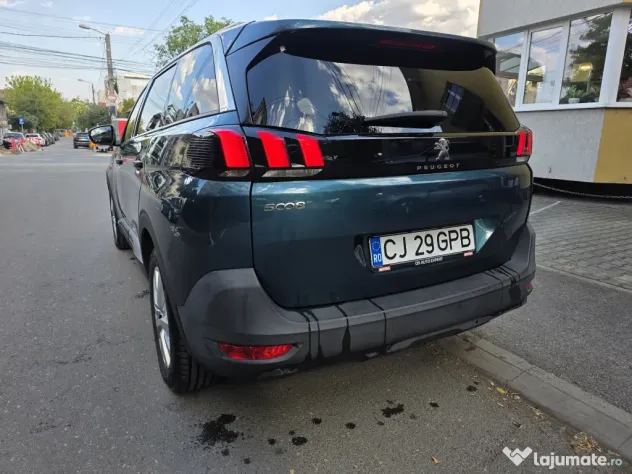 PEUGEOT 5008 , automat ,diesel, stare foarte buna .7 locuri. TVA INCLUS
