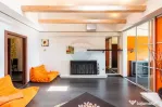 Apartament cu 3 camere de vânzare în zona Jiului