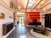 Apartament cu 3 camere de vânzare în zona Jiului 