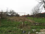 Loc de casa - Zona Aradul Nou 