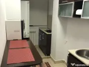 Apartament o camera decomandat 