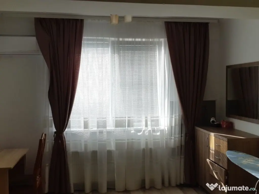 1 camera zona Fabrica de Bere