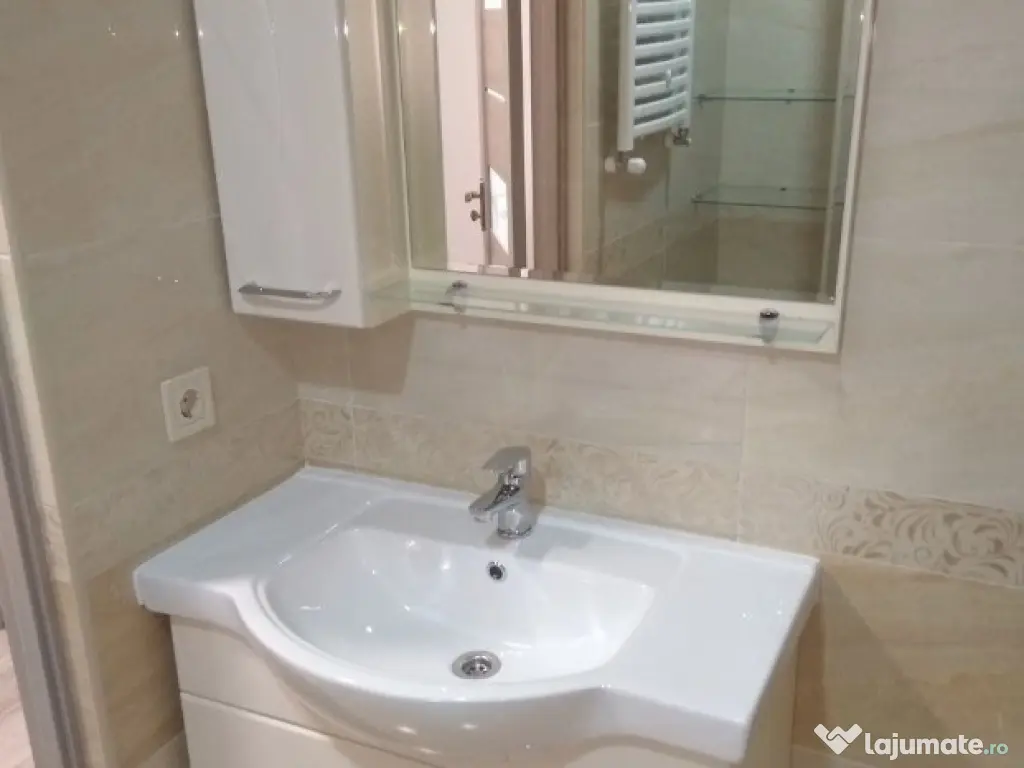 1 camera zona Fabrica de Bere