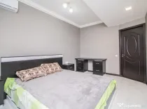 1 camera zona Sagului