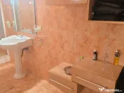 Casa de locuit sau pentru pensiune Deva, 22 Decembrie, SC: 750 mp 