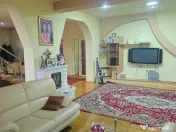 Casa de locuit sau pentru pensiune Deva, 22 Decembrie, SC: 750 mp 