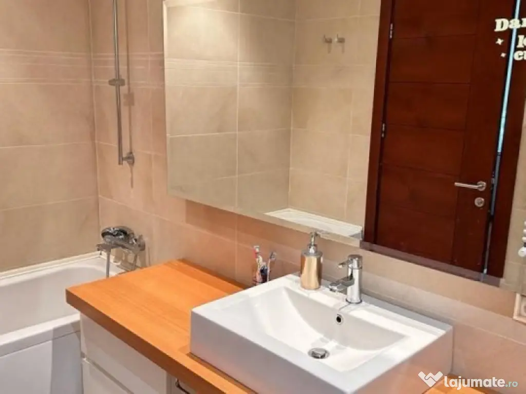 Apartament 3 camere, In City, Renovat, Mobilat Modern!