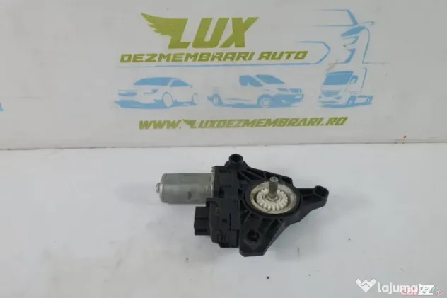 Motoras usa dreapta spate a2059060401 Mercedes-Benz C-Class W205/S205/