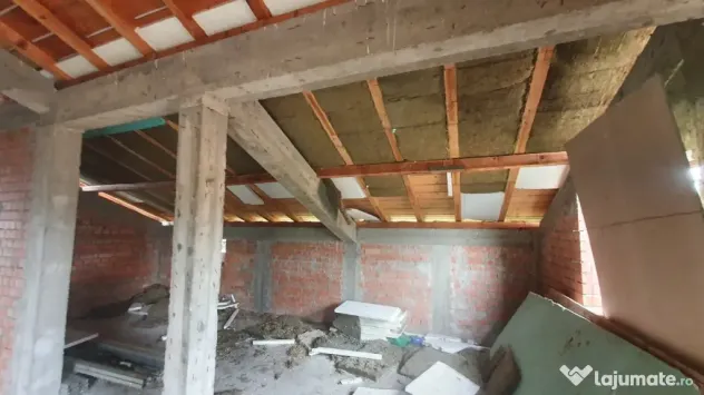 PAULESTI| Casă P+1,nefinisata |Priveliște superbă |100000
