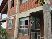 PAULESTI z.Cocosesti- zona buna, P+1E la rosu la 100000 eu 