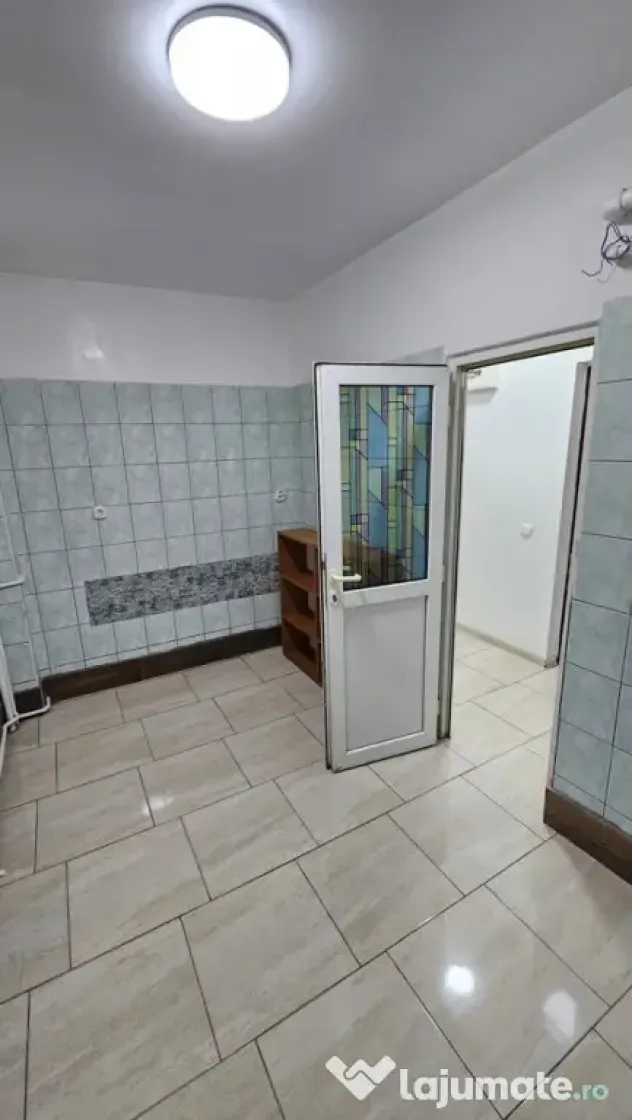 ULTRACENTRAL - 2 cam, cf1,sd,1/4 , liber,intabulat-65000 eur