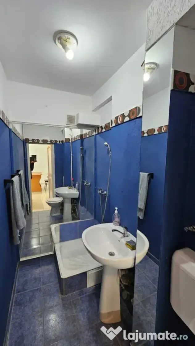ULTRACENTRAL - 2 cam, cf1,sd,1/4 , liber,intabulat-65000 eur
