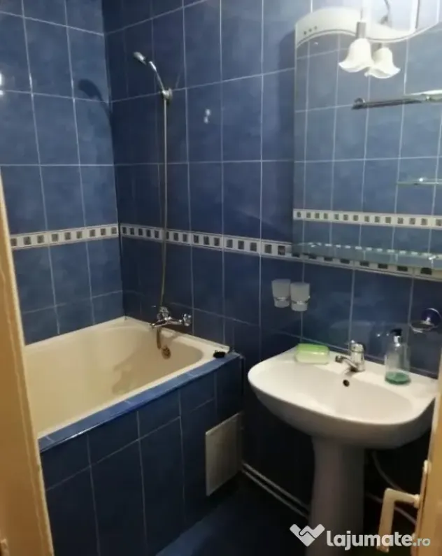 Apartament cu o camera 25 mp, decomandat