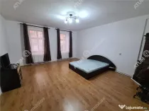 Apartament la casa cu 2 camere si pivnita in Centrul Istoric