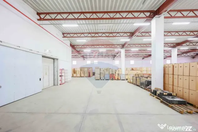 Spațiu industrial 1000 mp de închiriat în zona Vest - Oradea (Bihor)