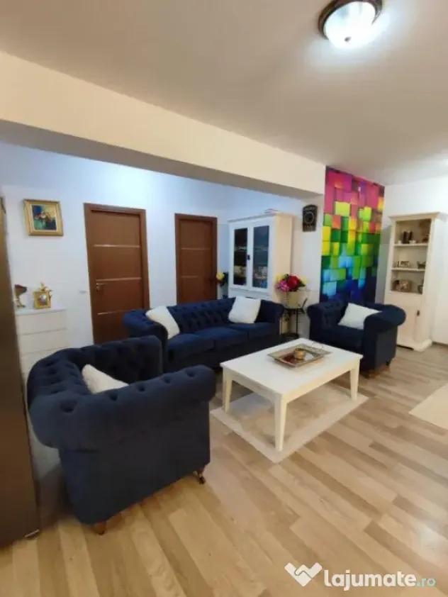 Penthouse cu priveliste, 4 camere 120 mp terasa 80 mp, ansam