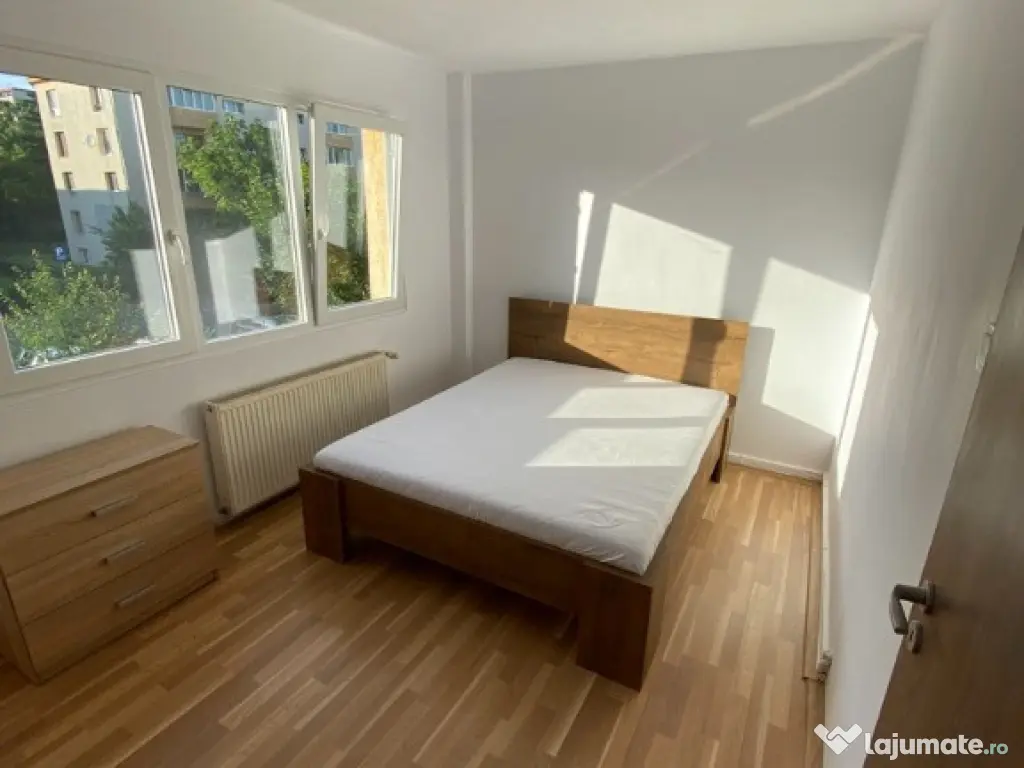 Inchiriez apartament cu 3 camere in Gheorgheni