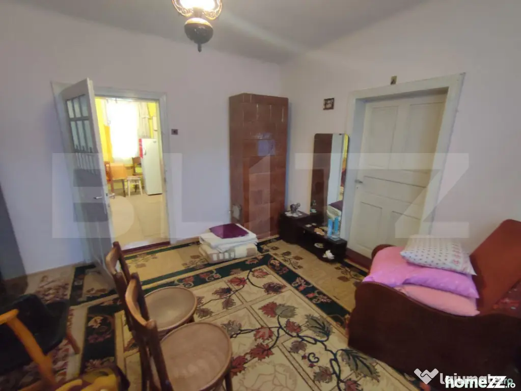 Casă individuala ,2500 mp teren, în Putna - Putna (Suceava)
