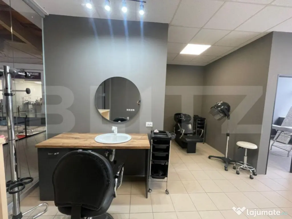 Spatiu comercial, 60 mp, zona Craiovita