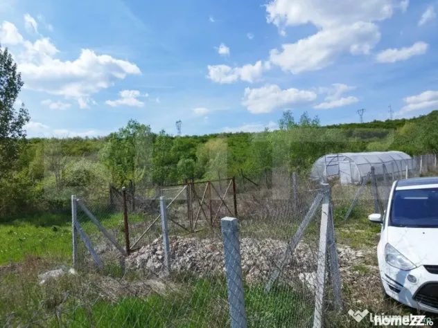 Teren 31 ari, zona linistita - Dej (Cluj)