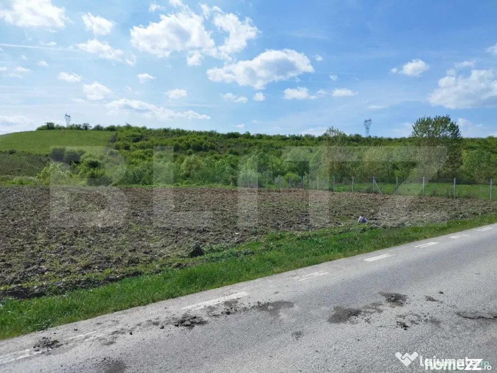 Teren 31 ari, zona linistita - Dej (Cluj)