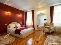 Pensiune cu 6 camere curte de 139 mp zona Ultracentrala din