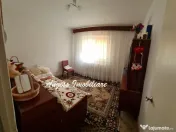 Apartament 3 camere cartier C5 etajul 4 