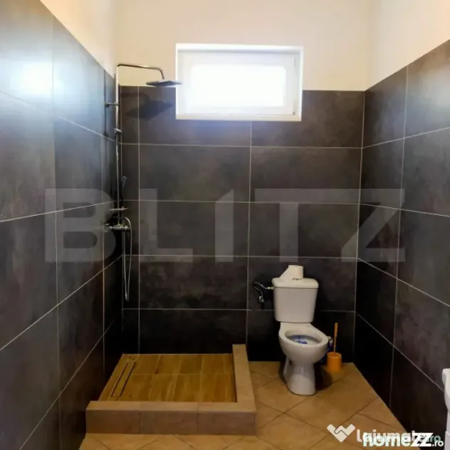 Casa 4 camere, 200 mp, 1050 mp teren, zona Ciurbesti - Iasi (Iasi)