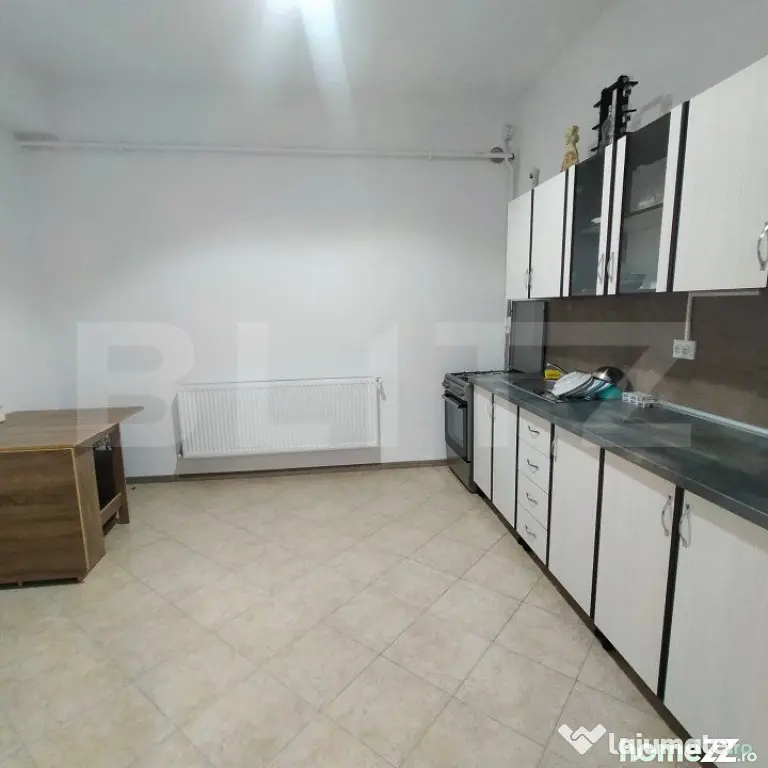 Casa 4 camere, 200 mp, 1050 mp teren, zona Ciurbesti - Iasi (Iasi)