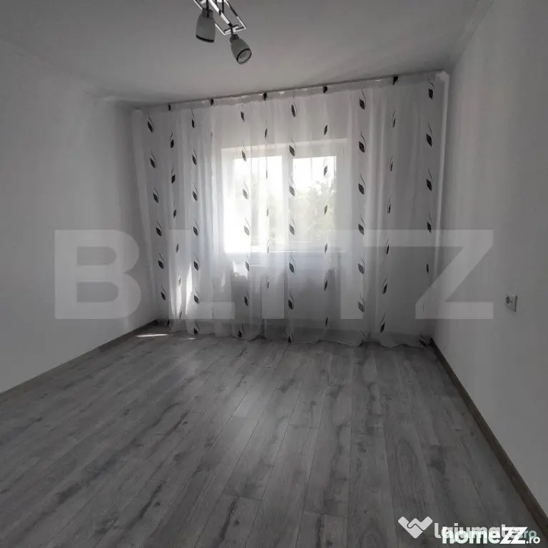 Casa 4 camere, 200 mp, 1050 mp teren, zona Ciurbesti - Iasi (Iasi)