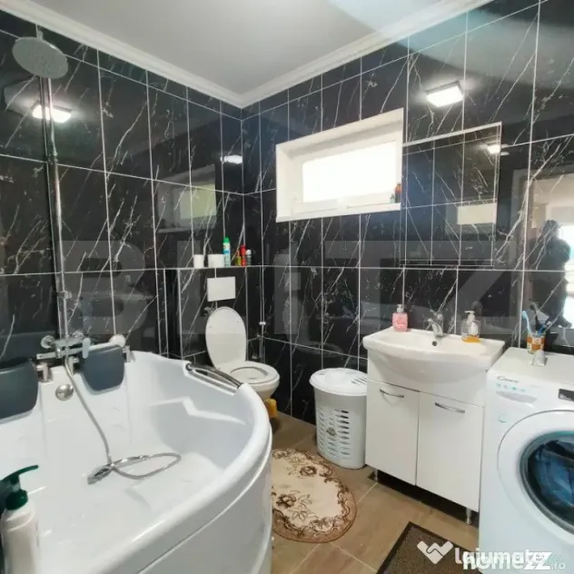 Casa 4 camere, 200 mp, 1050 mp teren, zona Ciurbesti - Iasi (Iasi)