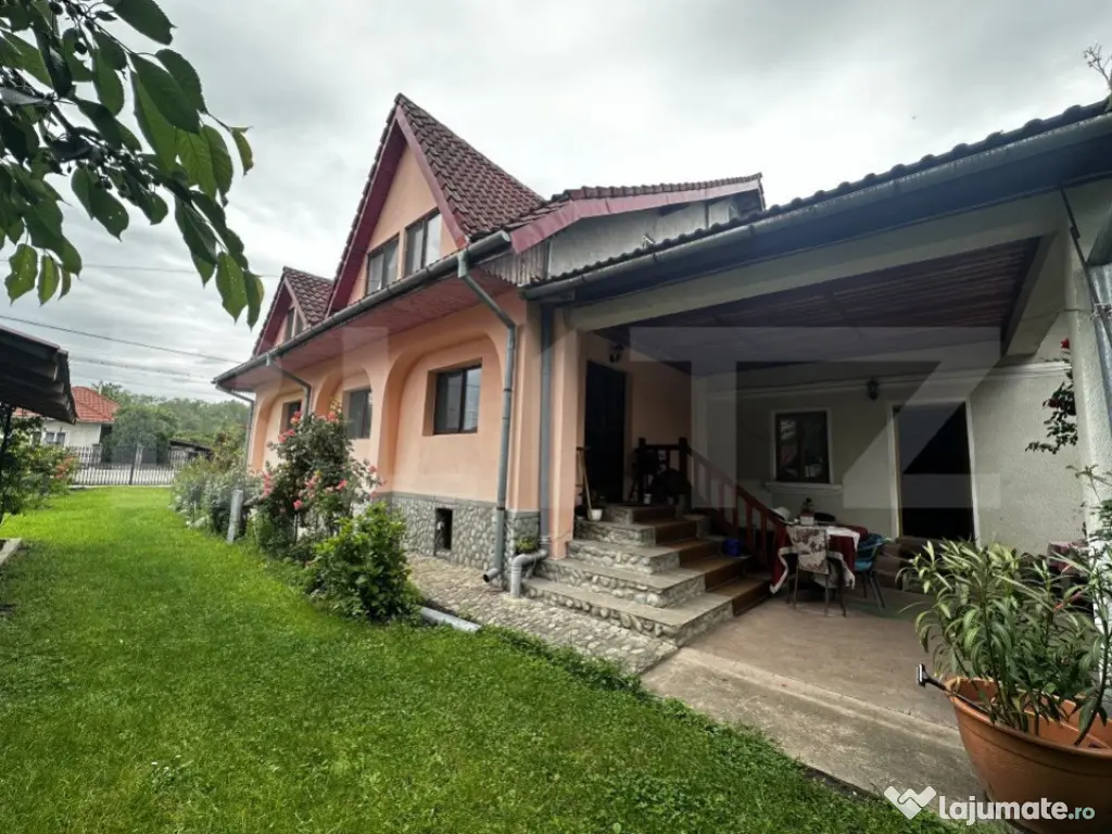 Pensiune turistica zona Runcu