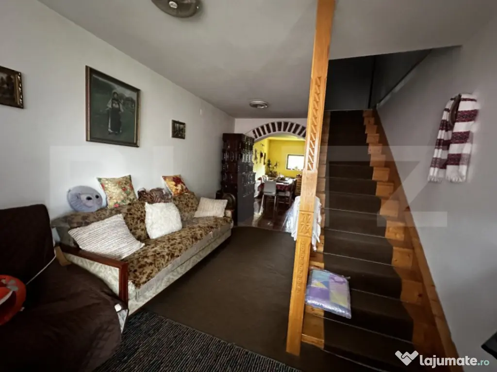 Pensiune turistica zona Runcu