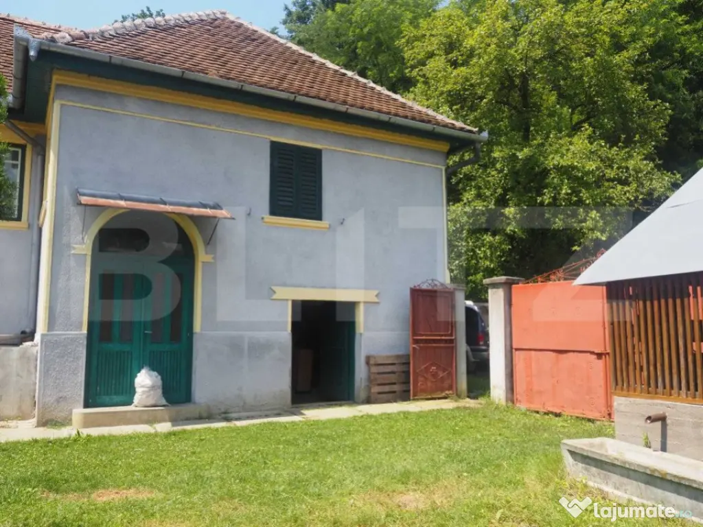 Casa off-grid 5 camere Sangatin judetul Sibiu - Sangatin (Sibiu)