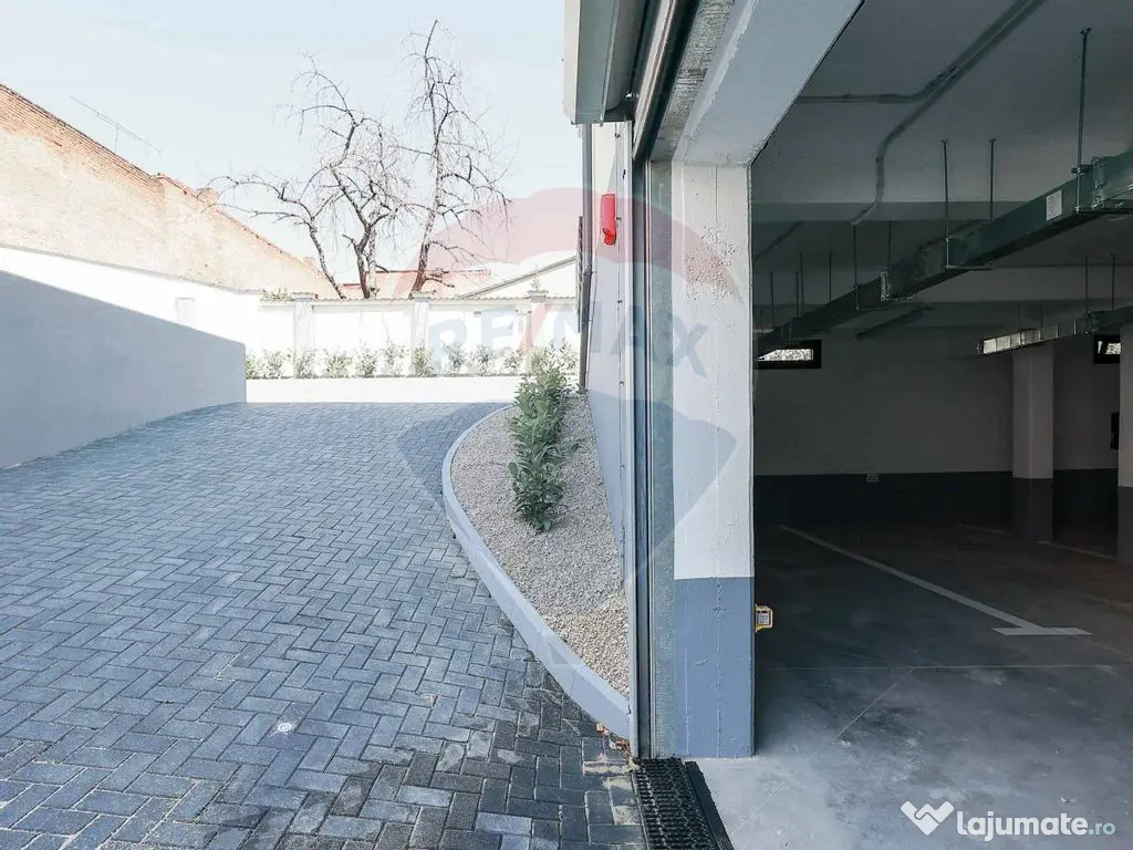 Apartamente 2 camere de închiriat ultracentral, clădire...