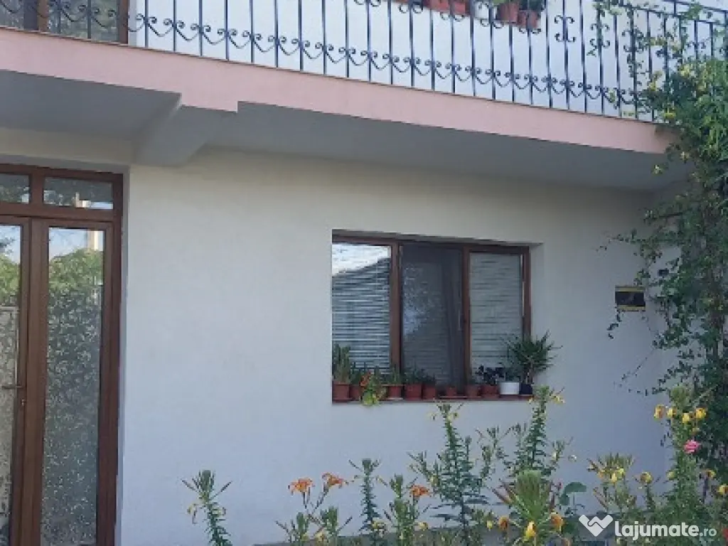 Casa P+ 1 zona centrala independent energetic