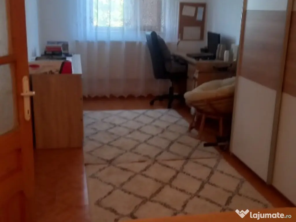 Casa P+ 1 zona centrala independent energetic