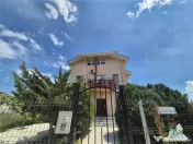 OPORTUNITATE INVESTITIE VILA CU 3000 MP PALAZU MARE 