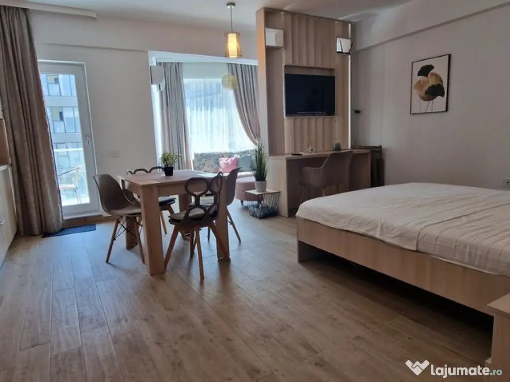 Mamaia Nord La 200ml de plaje, zona Lidl