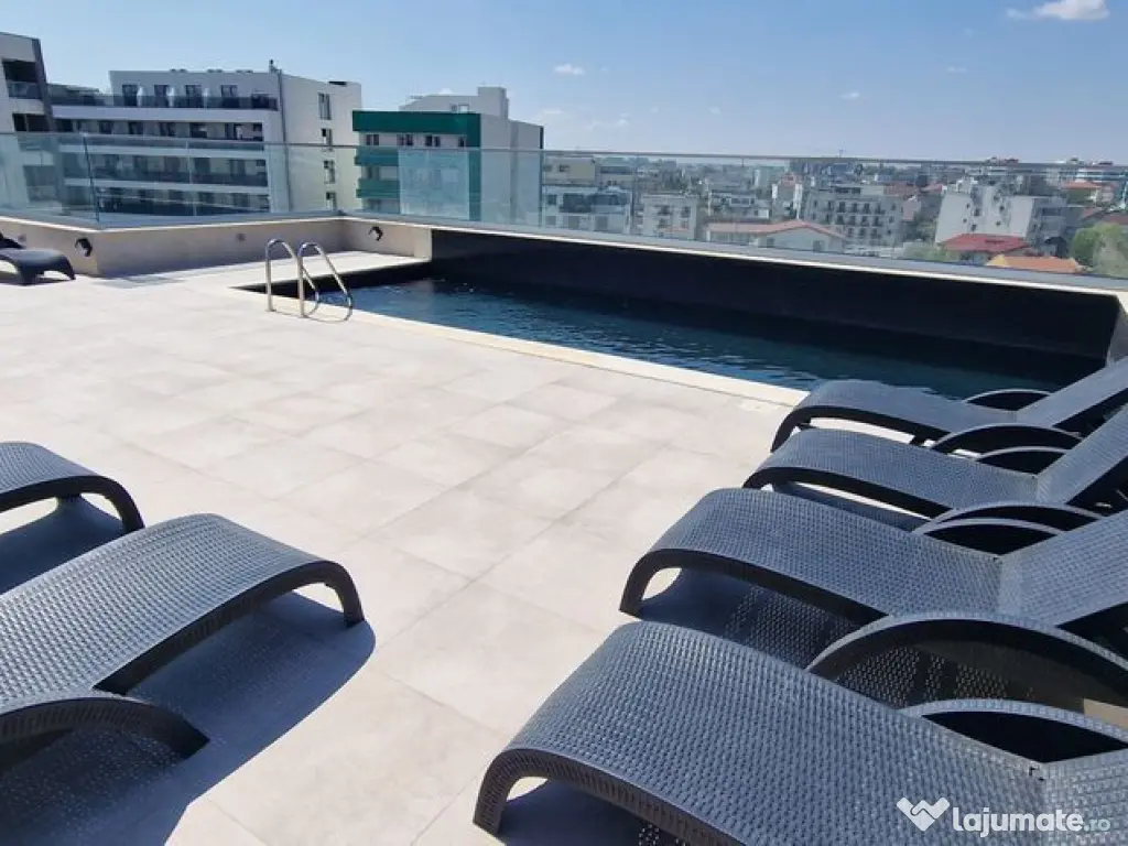 Mamaia Nord La 200ml de plaje, zona Lidl