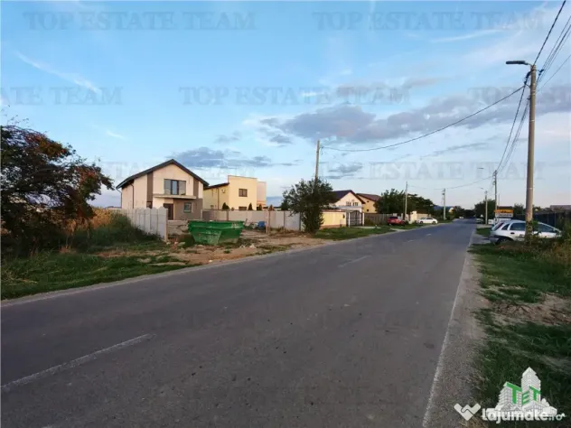 Teren intravilan pentru constructii stradal, 2965 mp, cu toa