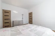 Apartament 2 camere spatios la casa individuala zona Cent... 