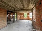 Două case pe Calea Radnei comision 0 