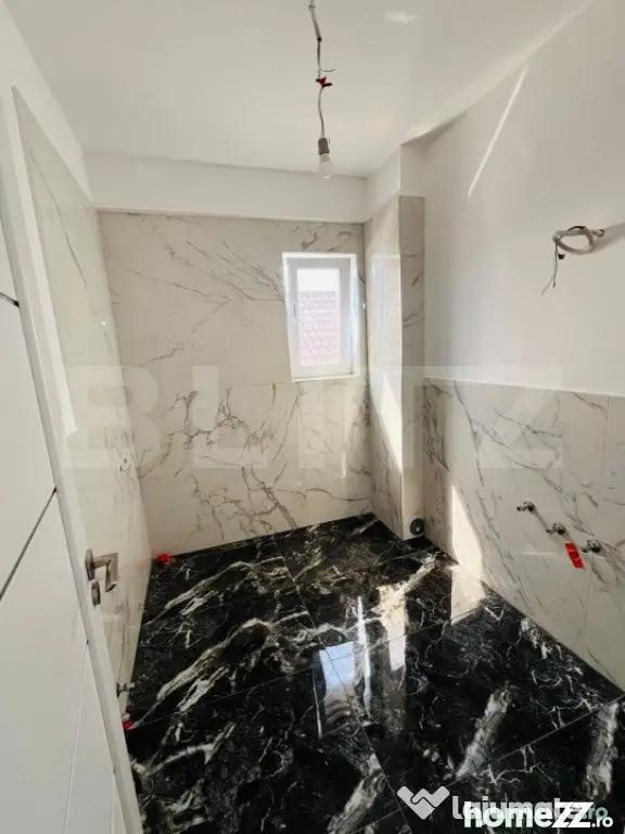 Apartament 4 camere,71 mp ,Bloc nou, Radauti - Radauti (Suceava)