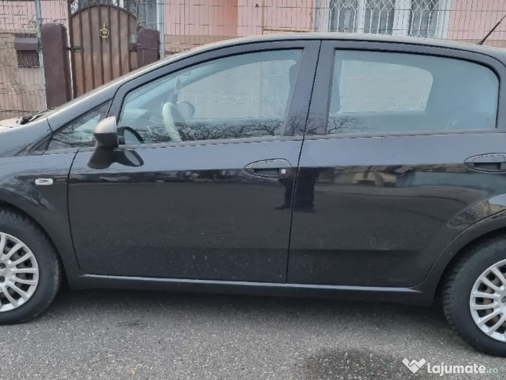FIAT PUNTO EVO DIN 2018 cu 58.000 km rulati