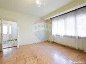 De vânzare Casă cu 3 camere și teren 562 mp str. Louis... 