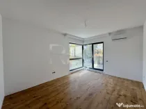 Studio Ultracentral la 8 minute de metrou