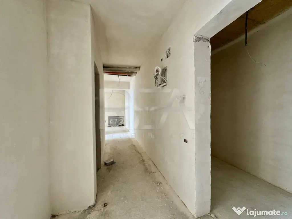 4 camere decomandat cu curte Ultracentral