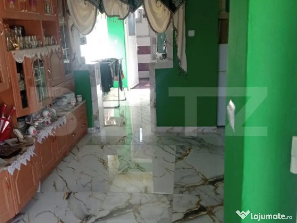 Casa spatioasa in Sânmihaiu de Câmpie